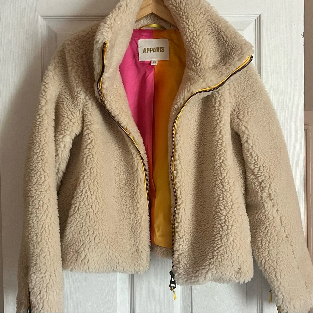 Apparis Tamika Jacket in Oat - Picture 4 of 11
